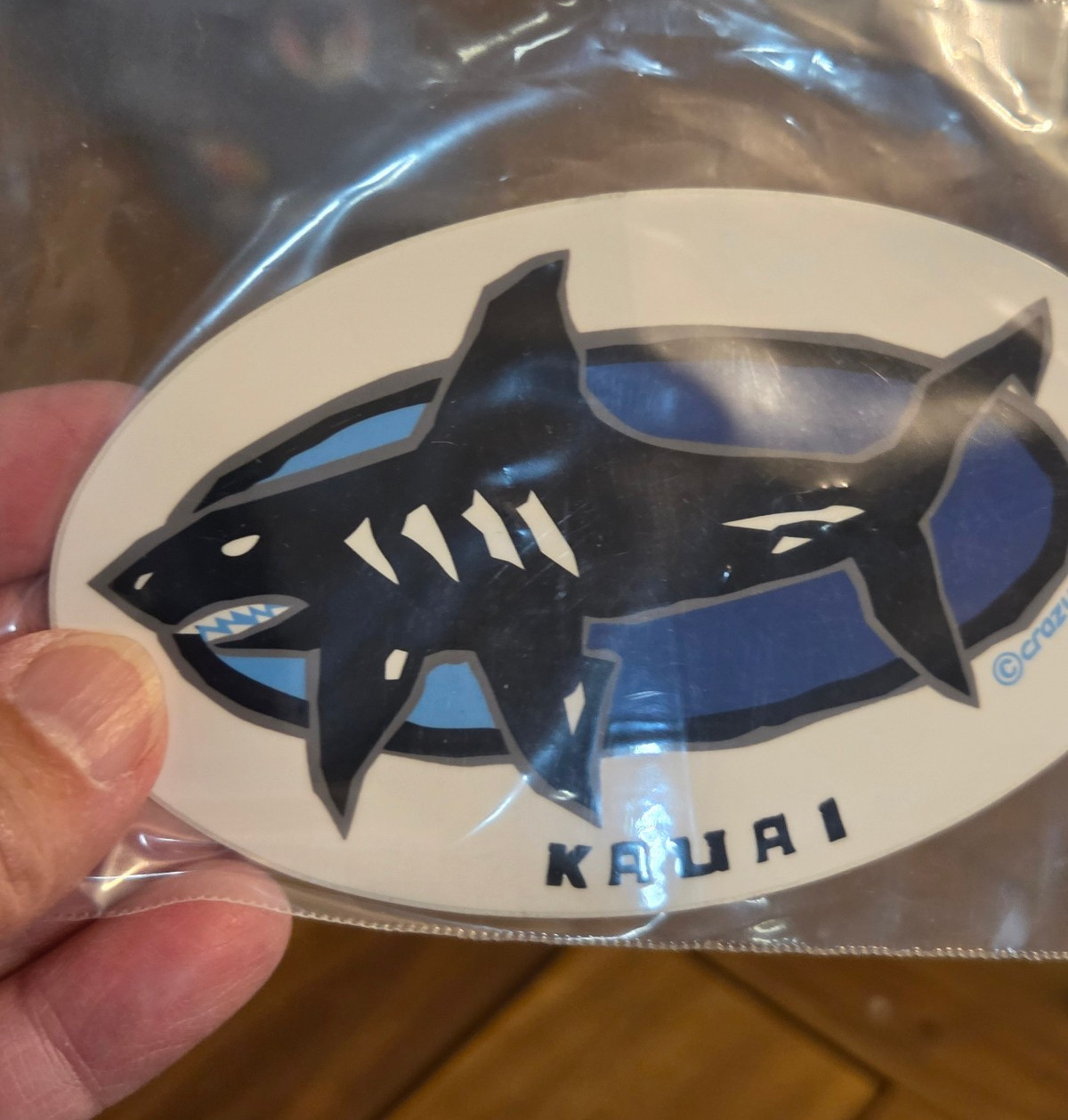 NEW, sturdy vinyl sticker, vinyl decal, HAWAII, oval SHARK, Kauai, 5 x 3″