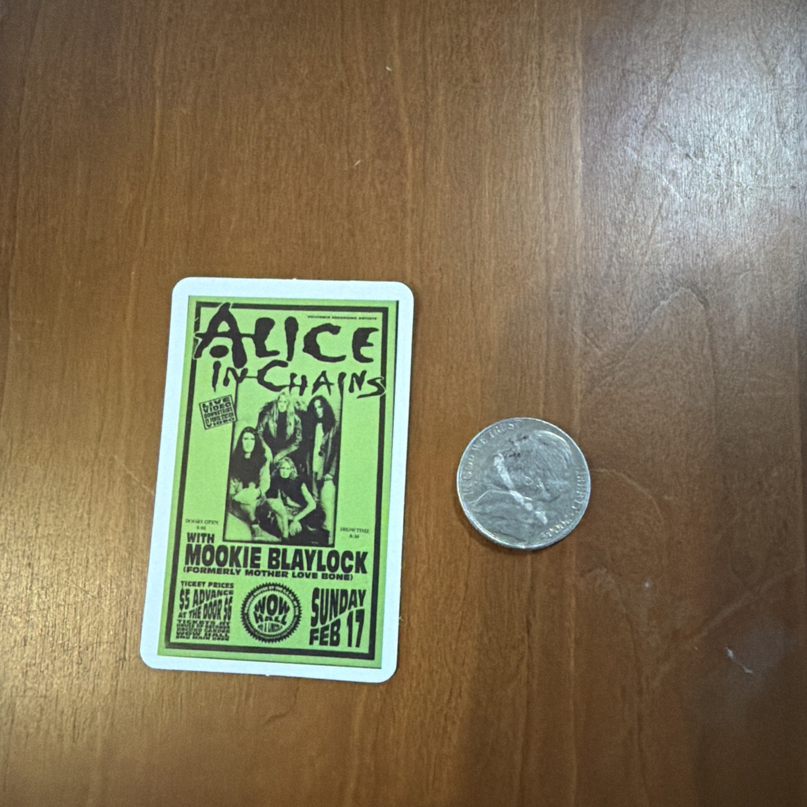 ALICE IN CHAINS 1 1/2″ x 2 1/2″ Band Logo STICKER