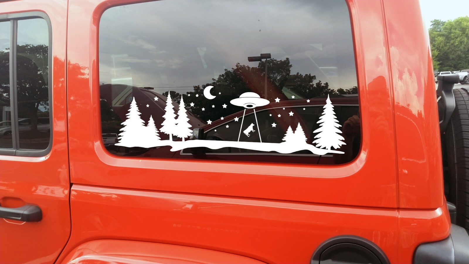 Cow Abduction UFO Moon Stars Vinyl Decal – Camping RV Travel Trailer Scene