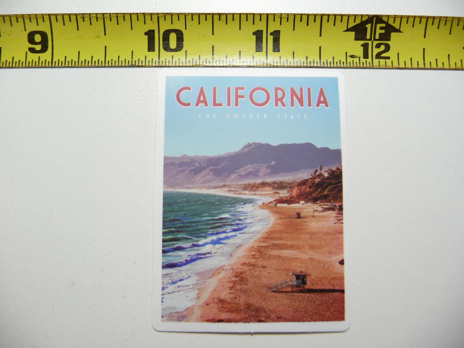 CALIFORNIA SMALL STICKER DECAL EMPTY BEACH SCENE MEMORIES COLLECTIBLE SOUVENIR