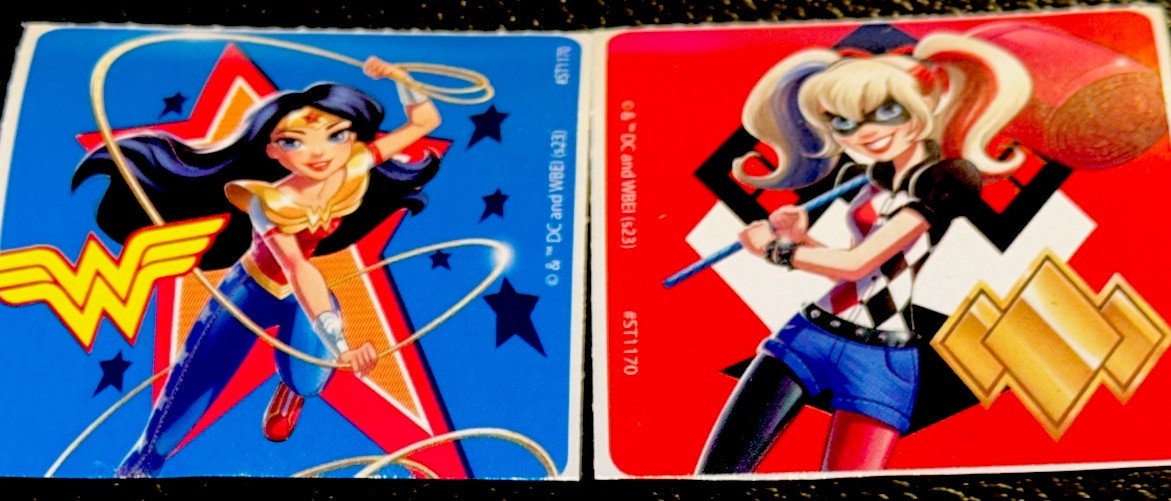 DC✨SEXY✨WONDEN WONDER✨❤️‍🔥✨HARLEY QUINN✨STICKERS✨2 1/2”✨each☝️✨GLOSSY✨🌟💙⭐️💫