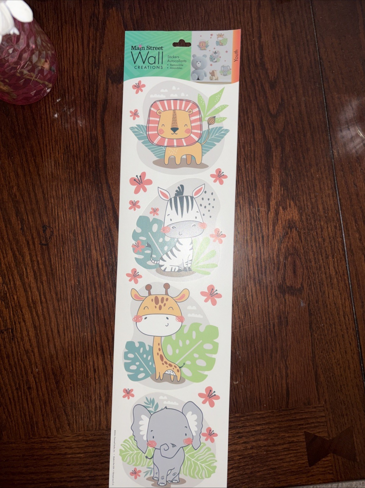 Main Street Baby Animals Wall Stickers Removable Decals Zebra Elephant Giraffe !