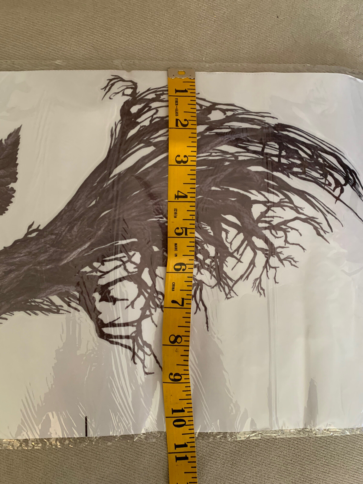 Scary Bat Vinyl Window Cling Decal 28 In x 10 In NEW See Pictures