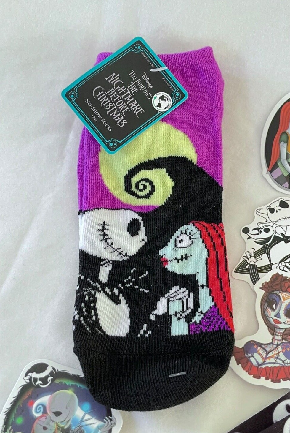 GIFT SET🎅🏼 The NIGHTMARE Before CHRISTMAS ~SOCKS + ID LANYARD + Vinyl STICKERS