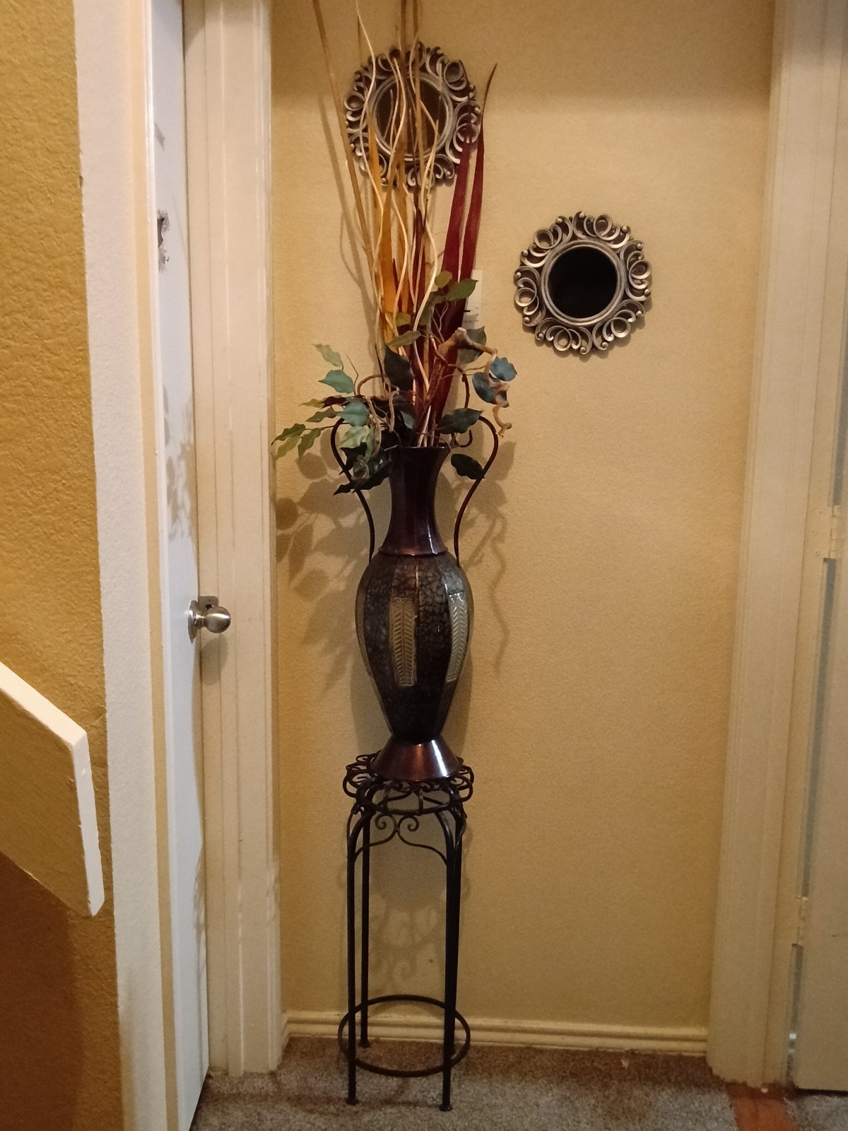 Home Decor Prices Varies