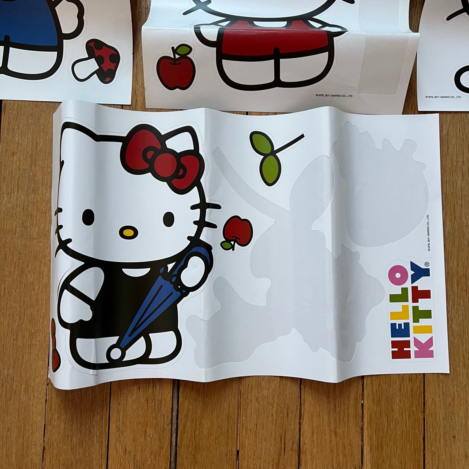 Hello Kitty Large Vinyl Wall Decal Sticker Sheets Sanrio Retro 2011 9″x7.5″
