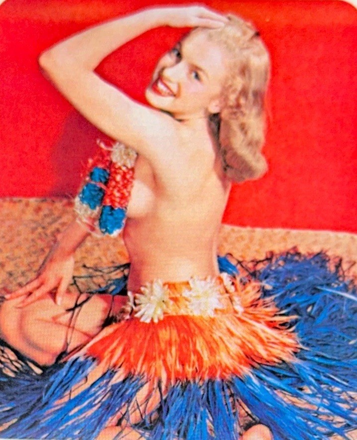 MARILYN MONROE STICKER✨🌺✨💋✨🌺✨3 3/8” x 2 5/8”✨VINTAGE✨SEXY✨HAWAIIAN✨🔥💫
