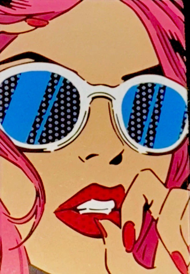 SEXY GIRL STICKER✨💋💅🏻💋✨2 1/2” X 1 1/2”✨GLOSSY✨IM IN LOVE WITH YOU✨❤️👓🩷💫