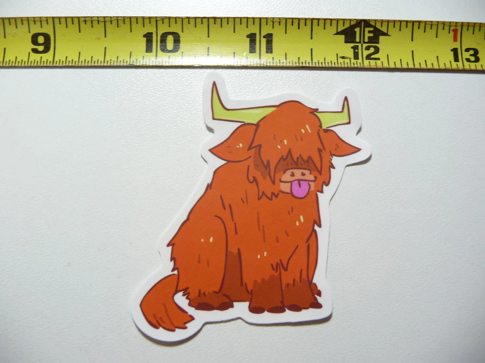 HIGHLAND COW CATTLE STICKING OUT TONGUE SMALL STICKER DECAL FARM RANCH LIVESTOCK