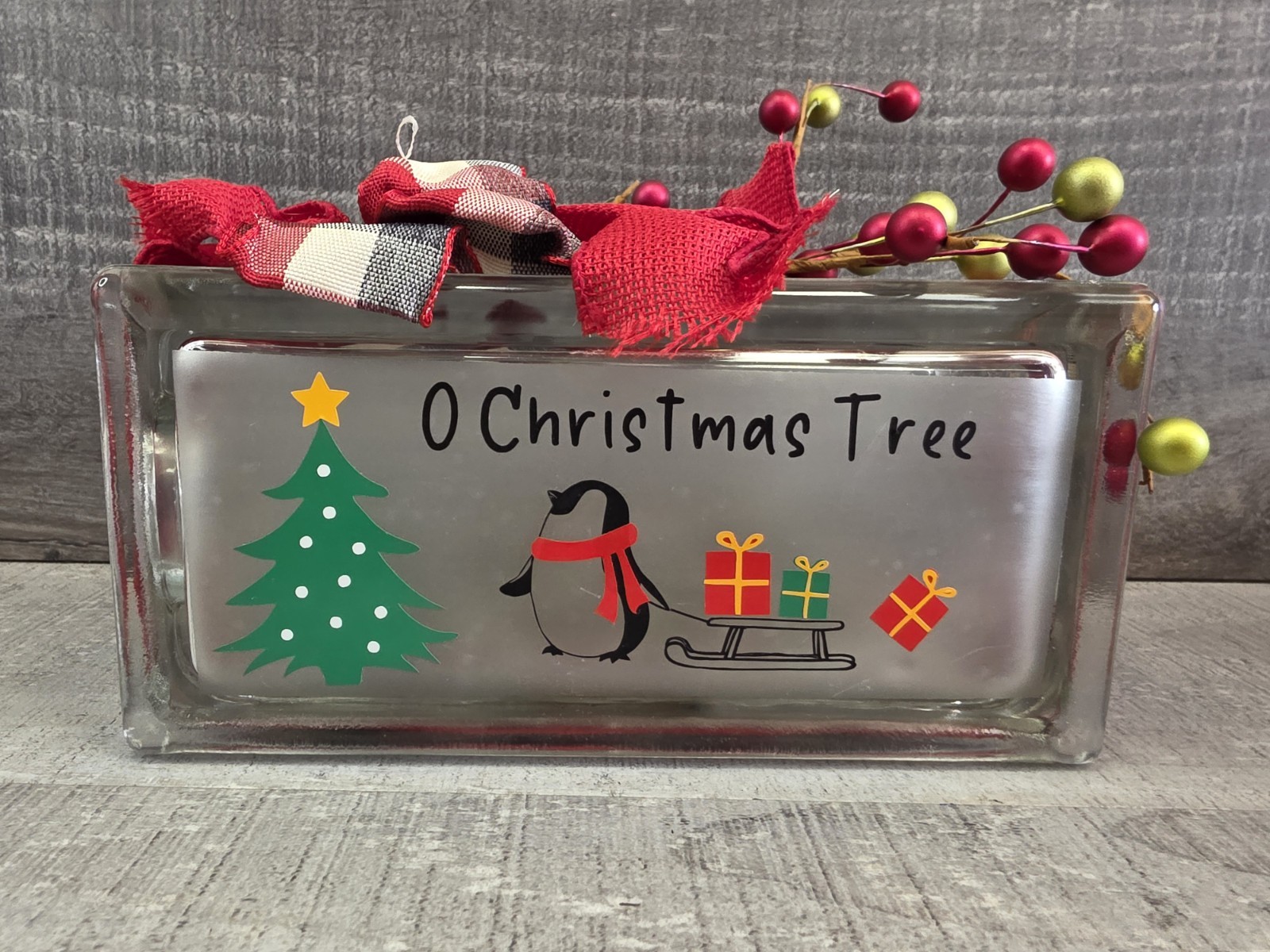 Handcrafted Christmas Penguin Glass Block 8x4x3″ Lights Up O Christmas Tree g50