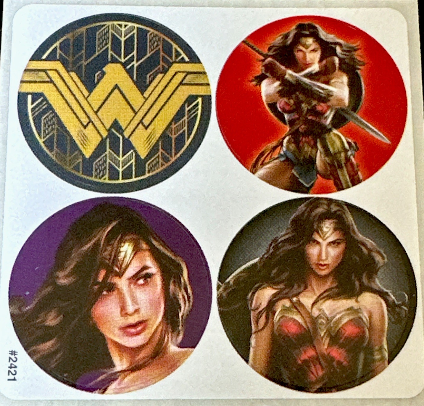 WONDER WOMAN 4 STICKERS✨⭐️❤️🌟💜⭐️✨1 1/4”✨each one✨SEXY & CUTE✨WONDERFUL✨⭐️🌟💫