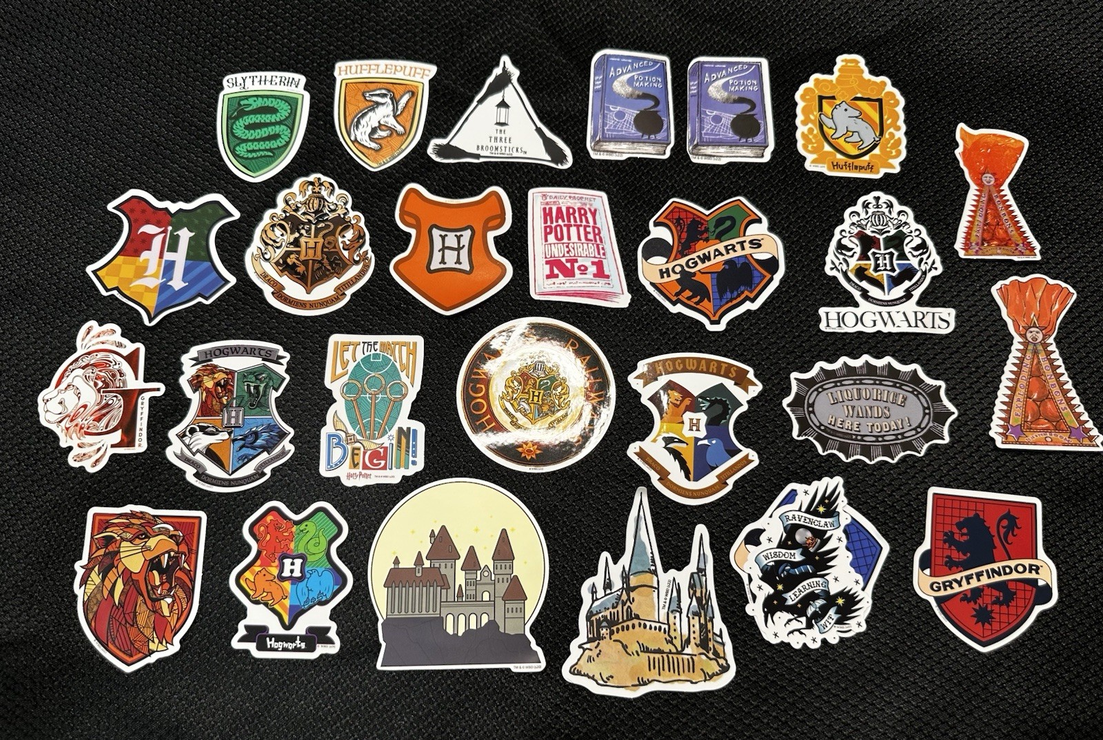 Harry Potter Stickers New Mixed Lot Of 141 Pieces Assorted Colors