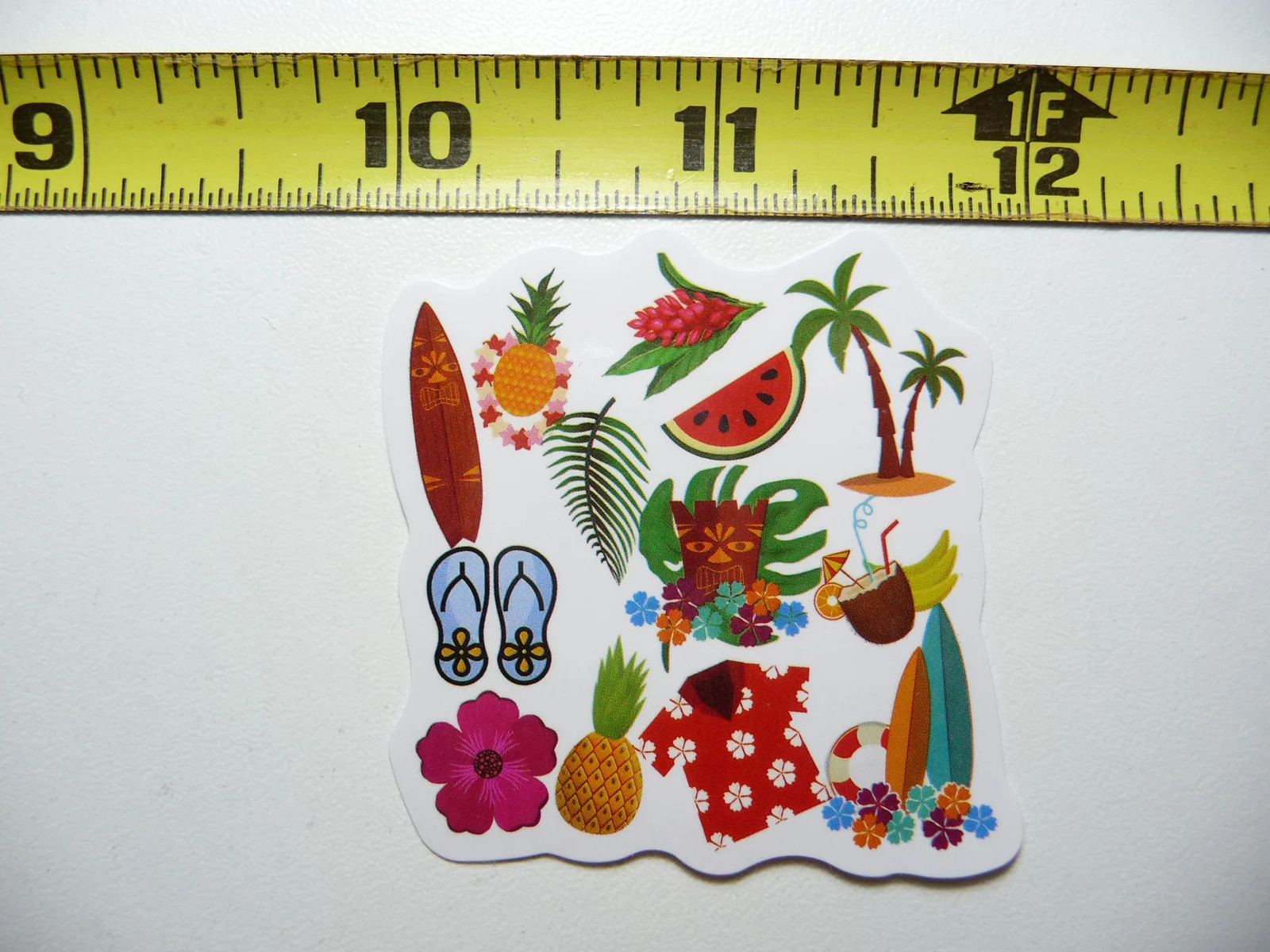 COLLAGE OF BEACH ITEMS SMALL STICKER DECAL TROPIC SCENE VACATION TRIP