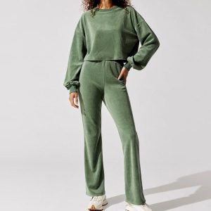Private Label Oversized Velour Tracksuit for Women – Wholesale
